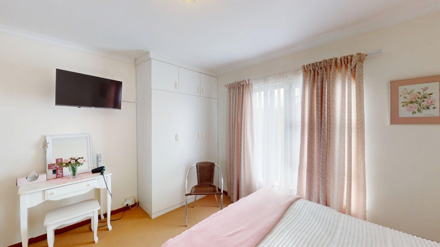 2 Bedroom Property for Sale in Sherwood Eastern Cape